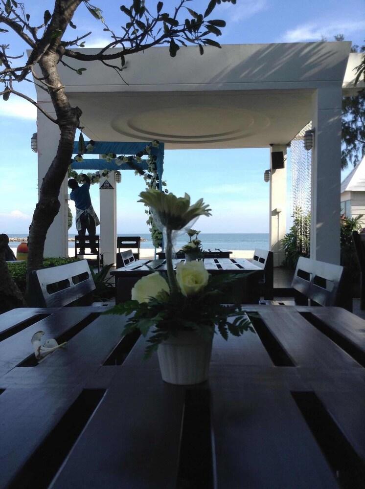 Chez Nous Boutique Resort Haad Chao Samran Exterior foto
