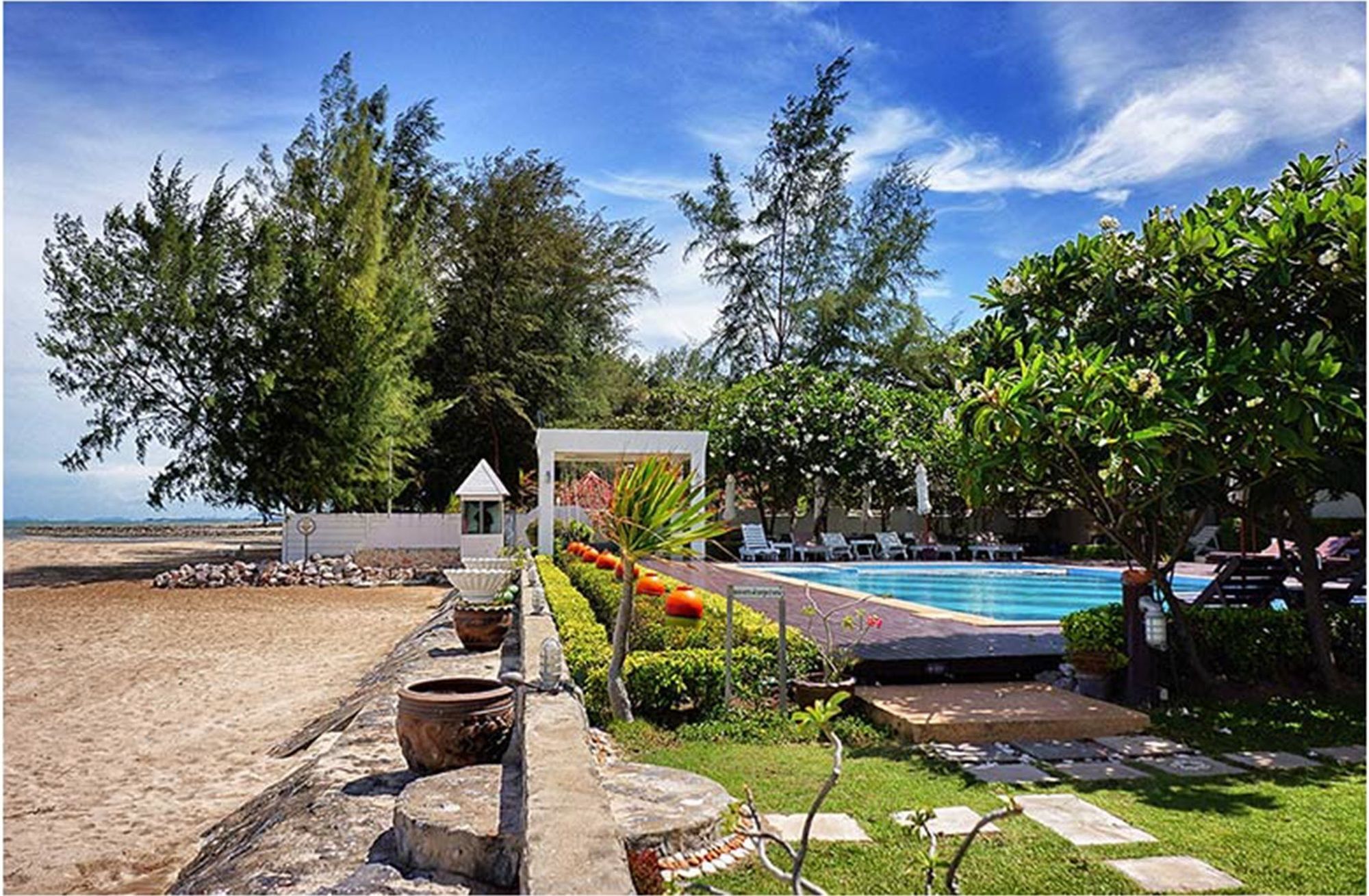 Chez Nous Boutique Resort Haad Chao Samran Exterior foto