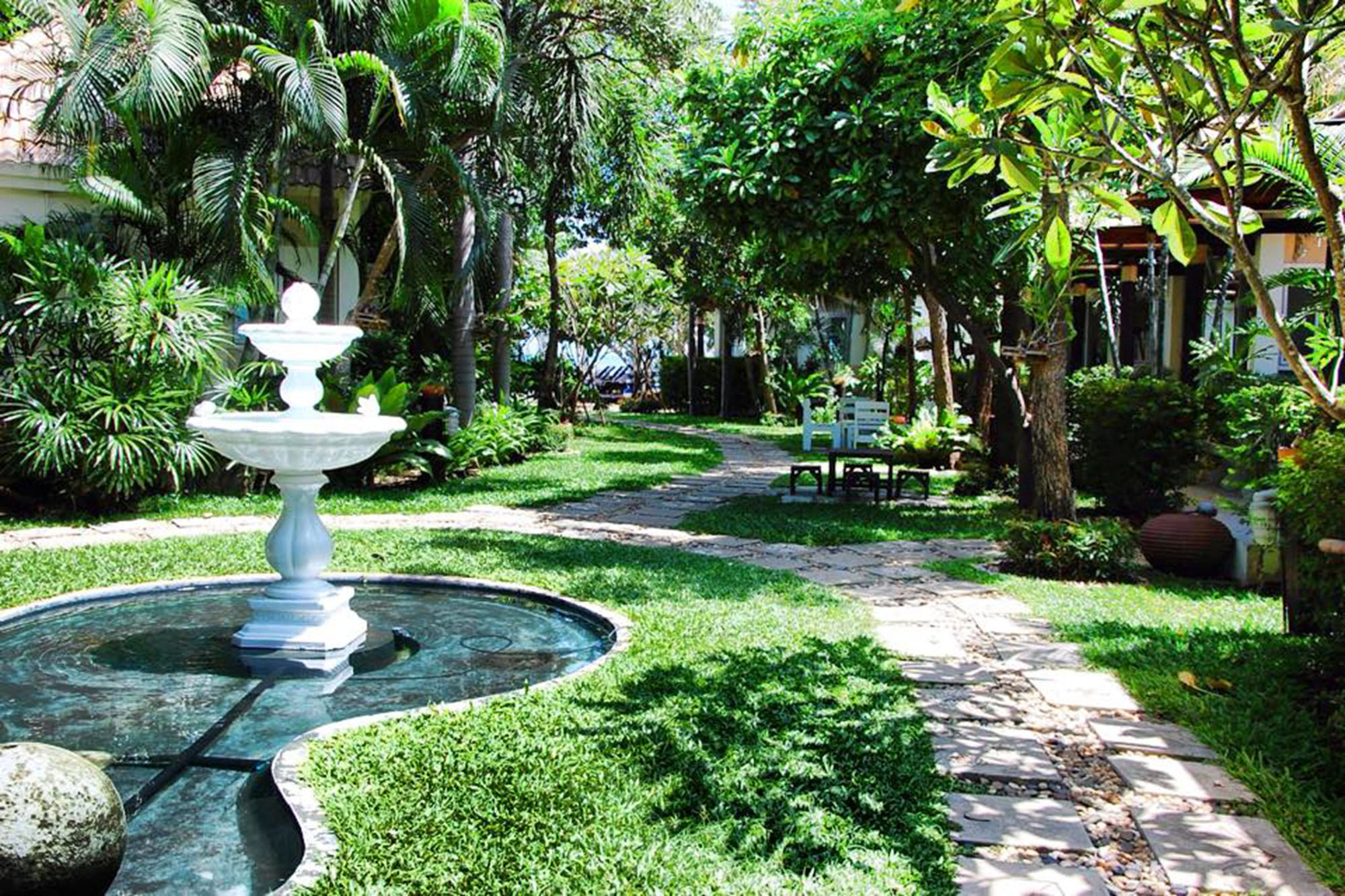 Chez Nous Boutique Resort Haad Chao Samran Exterior foto