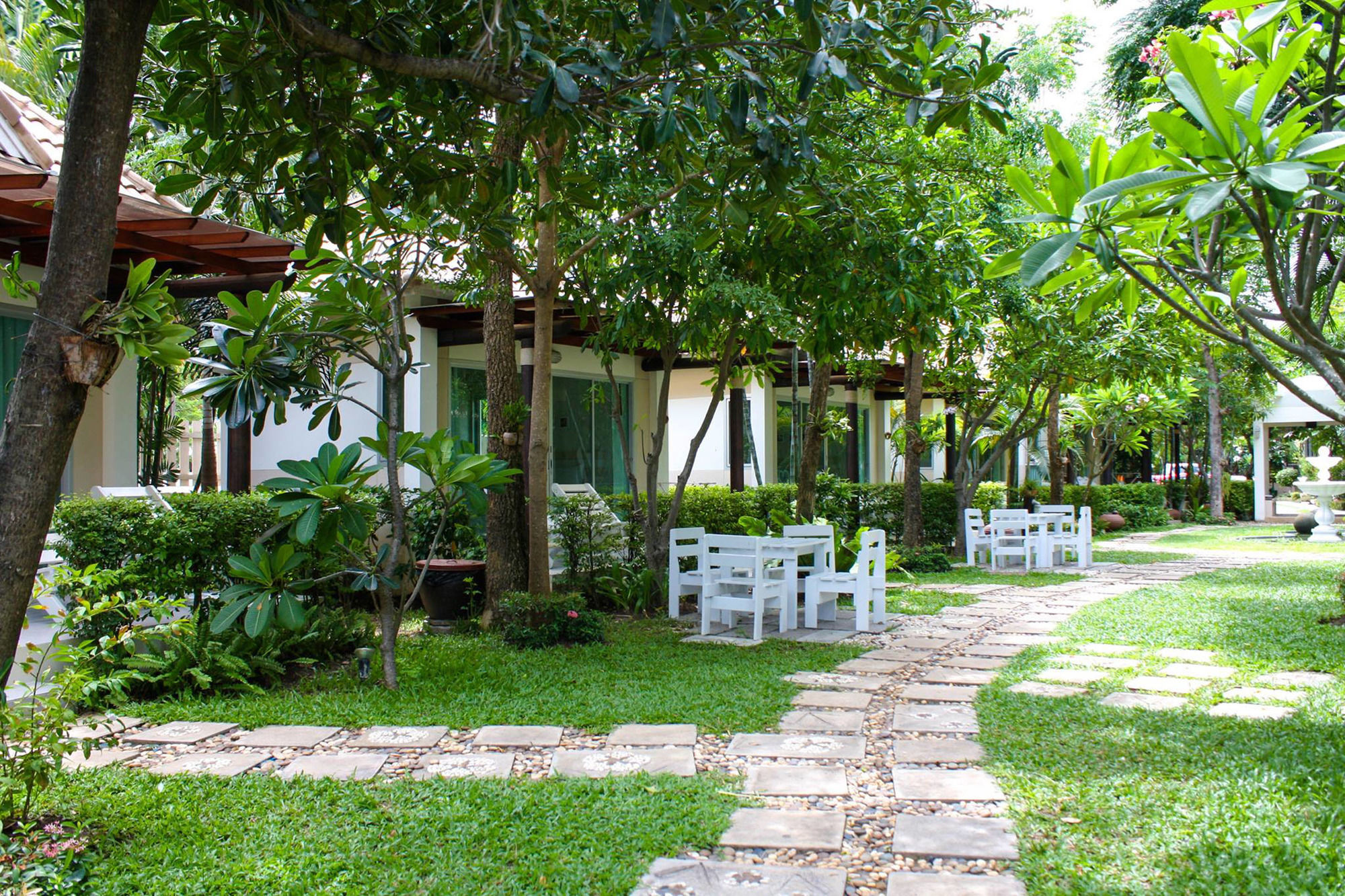 Chez Nous Boutique Resort Haad Chao Samran Exterior foto